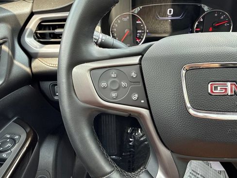 Used 2023 GMC Acadia AT4 w/ Technology Package AWD/4WD image 20