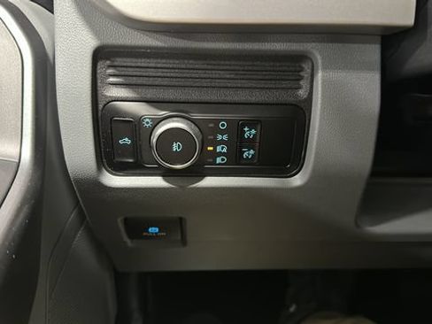 Used 2025 Ford F250 XLT AWD/4WD image 14