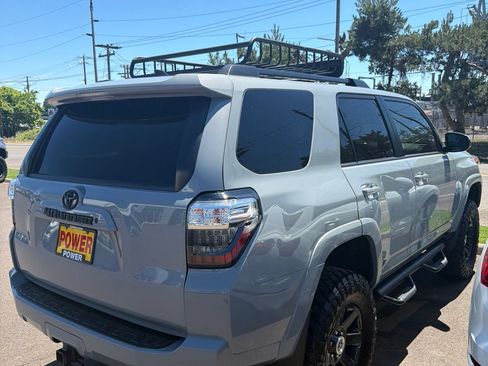Used 2021 Toyota 4Runner Trail Special Edition AWD/4WD image 4