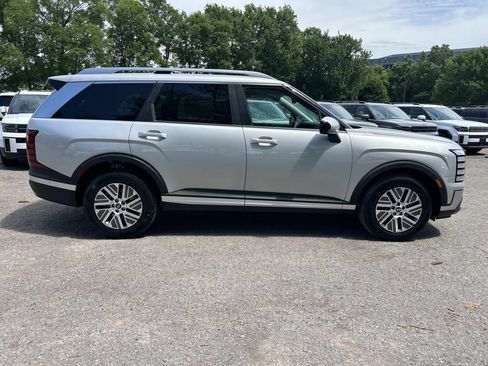 New 2026 Hyundai Palisade SEL Premium FWD image 8