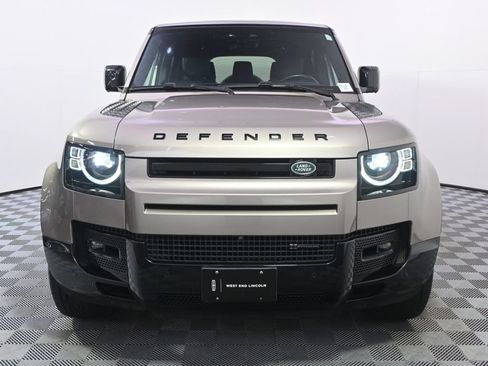 Used 2023 Land Rover Defender 130 X-Dynamic SE AWD/4WD image 8