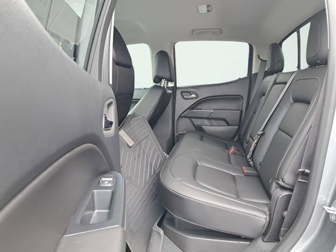 Used 2022 Chevrolet Colorado ZR2 AWD/4WD image 12