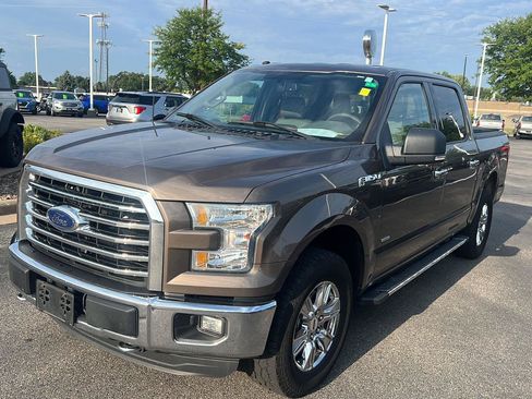 Used 2016 Ford F150 XLT w/ Equipment Group 302A Luxury AWD/4WD image 11