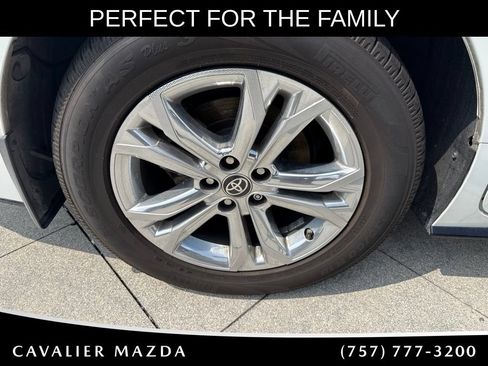 Used 2023 Toyota Sienna XSE w/ Protection Package (TMS) AWD/4WD image 20