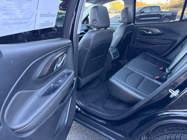 Used 2023 GMC Terrain SLT w/ Tech Package FWD image 26