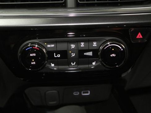 New 2026 Chevrolet Trax ACTIV w/ Driver Confidence Package FWD image 21