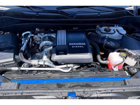 Used 2025 Chevrolet Silverado 1500 LT Trail Boss AWD/4WD image 12
