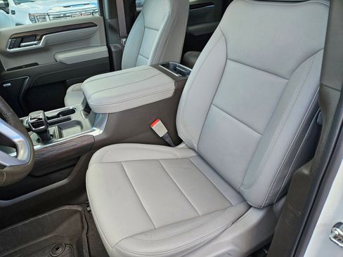 New 2026 GMC Sierra 1500 SLT w/ SLT Premium Package AWD/4WD image 21