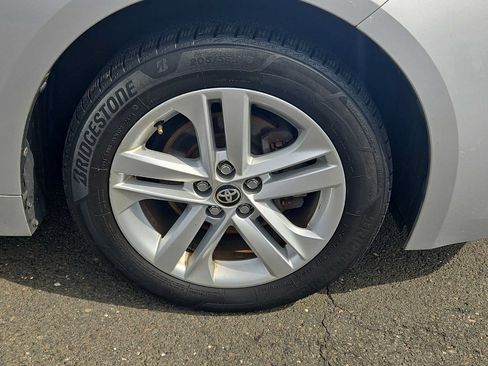 Used 2019 Toyota Corolla SE FWD image 8