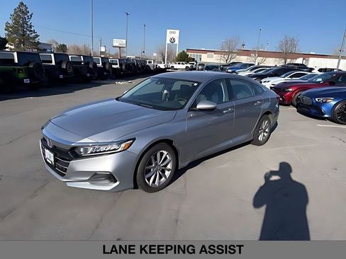 Used 2022 Honda Accord LX image 3