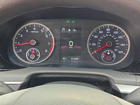 Used 2022 Kia K5 LXS FWD image 11