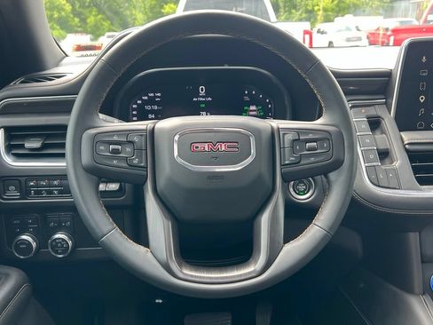 Used 2023 GMC Yukon AT4 w/ AT4 Premium Package AWD/4WD image 37