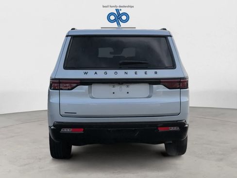 Used 2022 Jeep Wagoneer Series I image 7