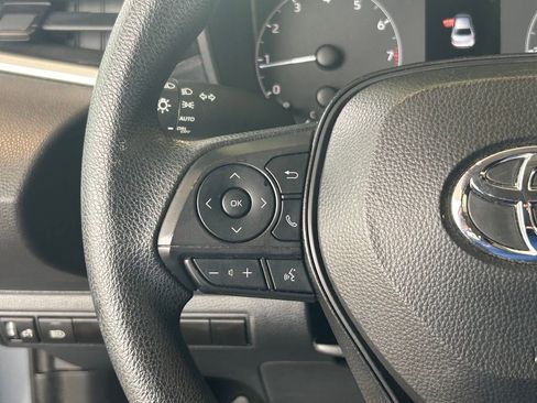 Used 2024 Toyota Corolla LE image 38