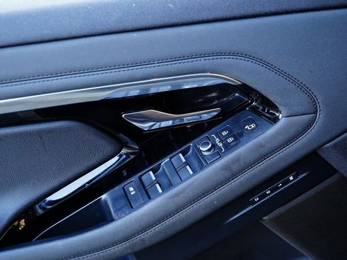 Used 2021 Land Rover Range Rover Evoque R-Dynamic S image 26