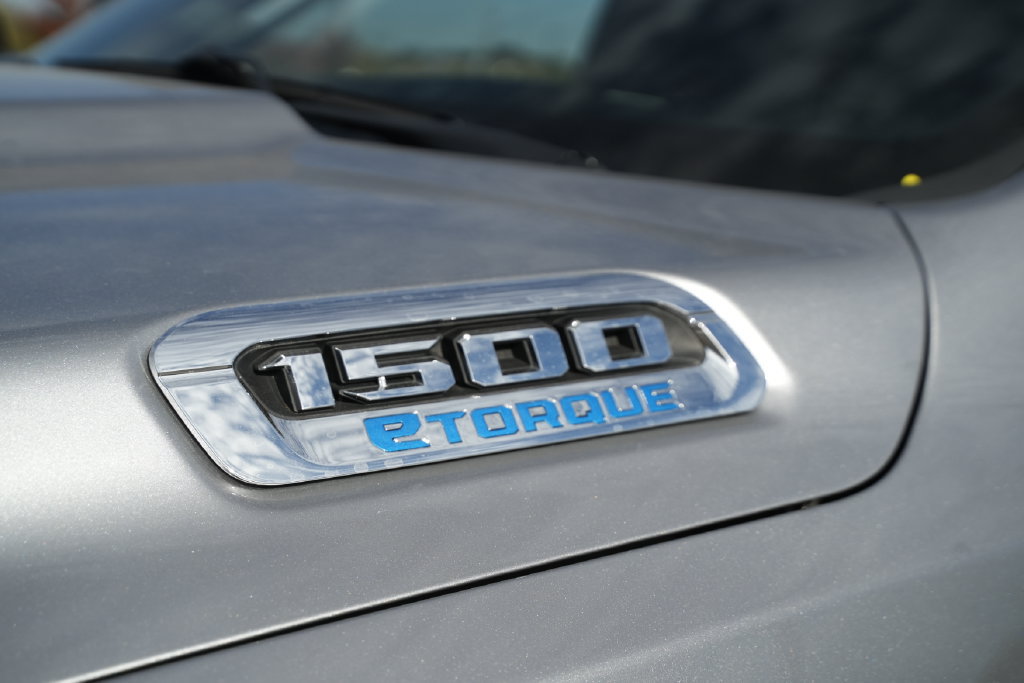 Used 2022 RAM 1500 Big Horn AWD/4WD image 40