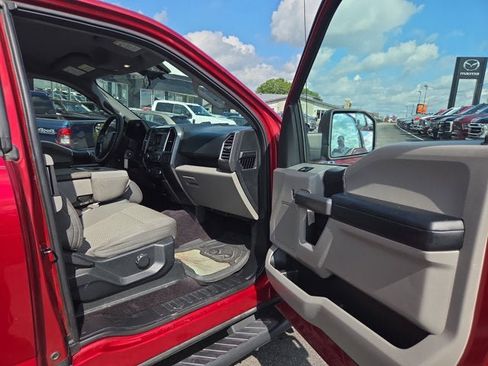 Used 2016 Ford F150 XLT w/ Trailer Tow Package image 12