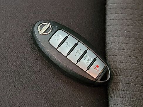 Used 2024 Nissan Altima 2.5 SV image 32