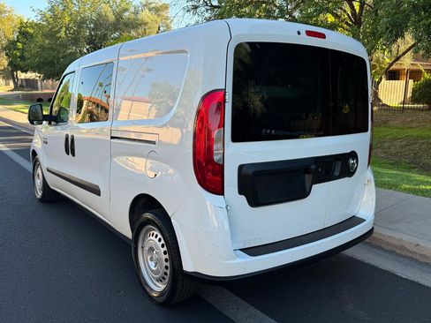 Used 2022 RAM ProMaster City Tradesman w/ Window Group 05 FWD image 3