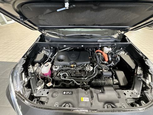 Used 2024 Toyota RAV4 XSE w/ Weather Package image 33