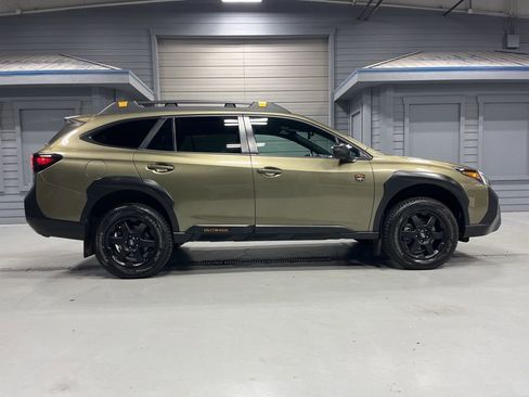 Used 2023 Subaru Outback Wilderness AWD/4WD image 9