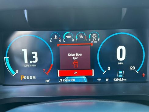 Used 2022 Ford F150 Limited image 17