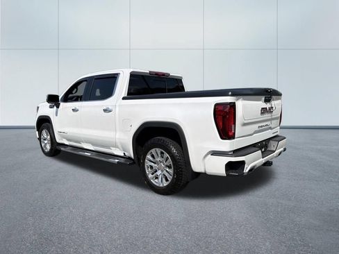 Used 2025 GMC Sierra 1500 Denali w/ Technology Package AWD/4WD image 7