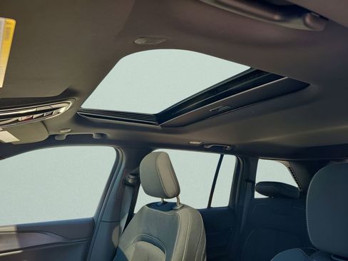 New 2025 Jeep Grand Cherokee Laredo X image 30