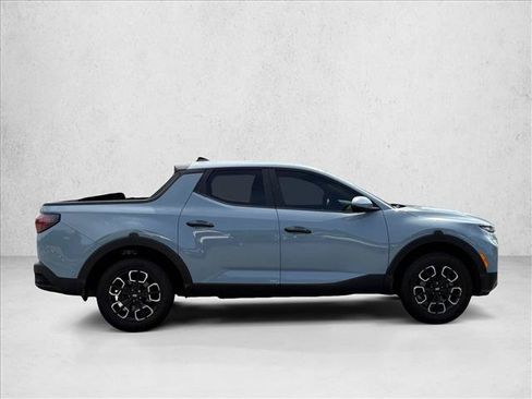 Used 2022 Hyundai Santa Cruz SE FWD image 4