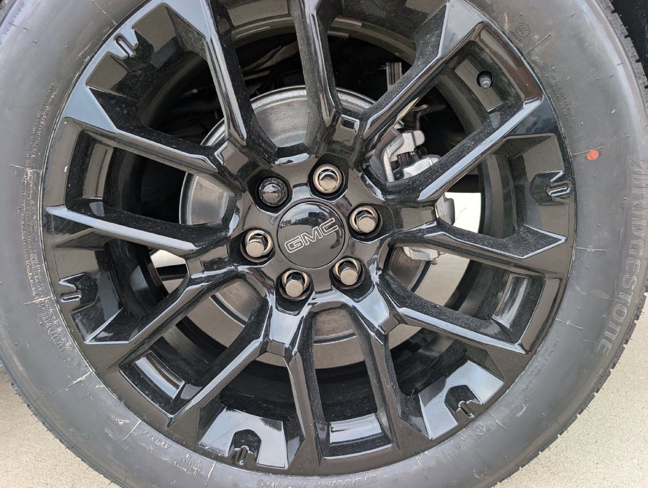 New 2027 GMC Yukon Denali w/ Sun & Power Step Package AWD/4WD image 6