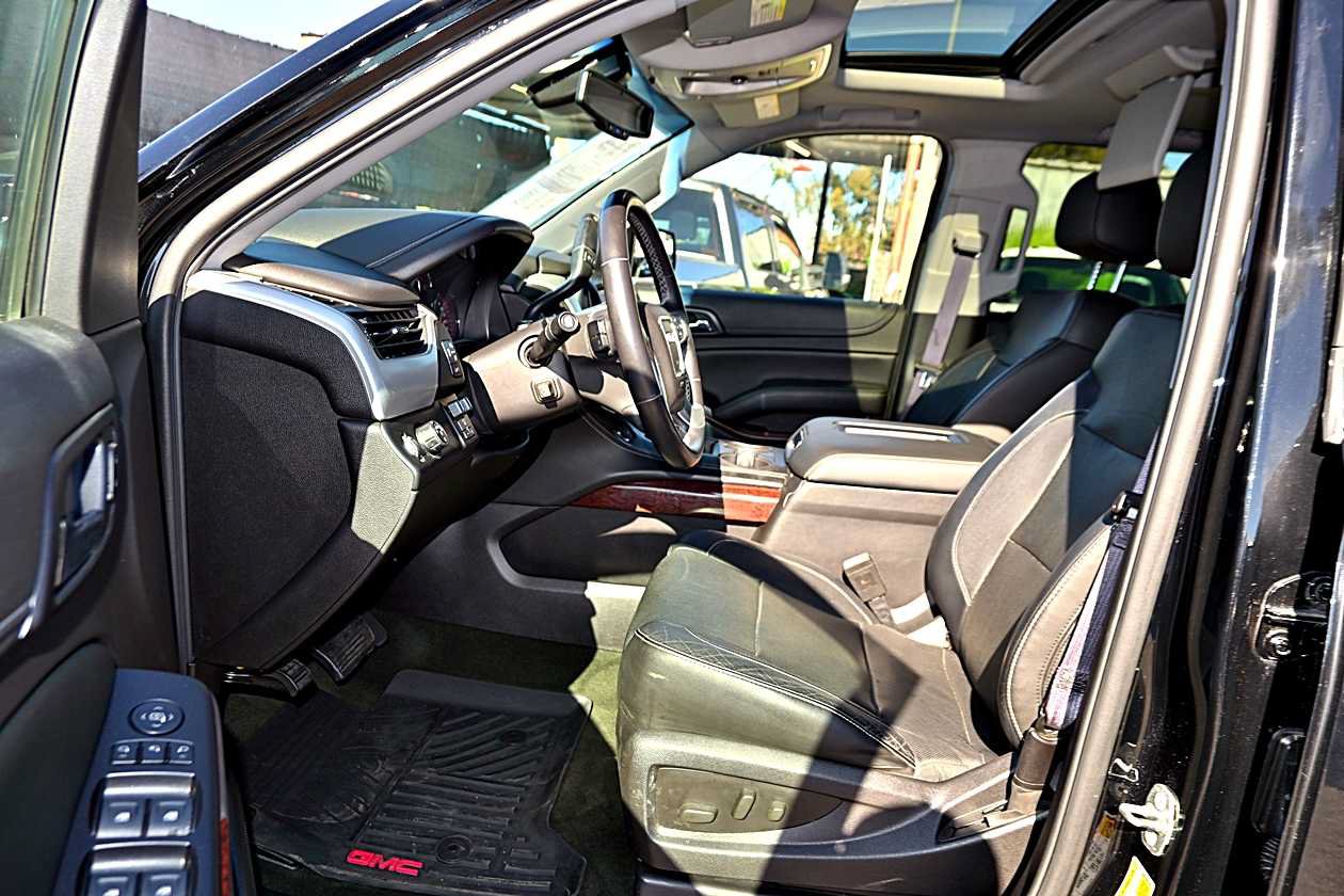Used 2015 GMC Yukon SLT w/ Open Road Package RWD image 19