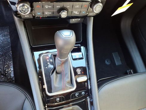 New 2026 Jeep Compass Trailhawk image 25