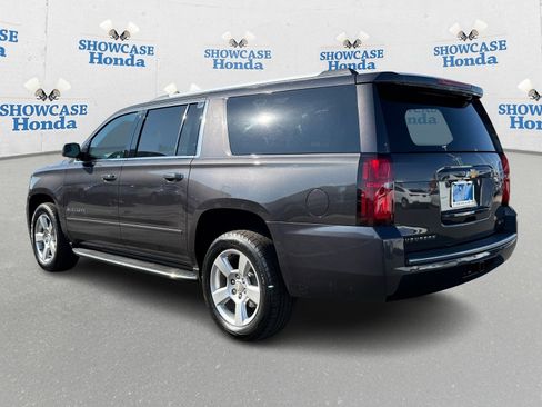 Used 2018 Chevrolet Suburban Premier image 5