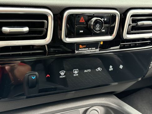 New 2026 Nissan Sentra SV w/ Floor Mat Package FWD image 6
