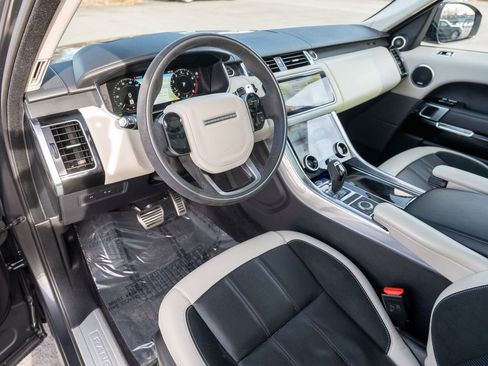 Certified 2022 Land Rover Range Rover Sport HST image 11