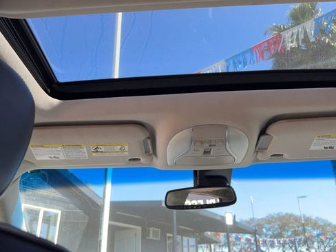 Used 2015 INFINITI QX60 AWD w/ Premium Plus Package image 35