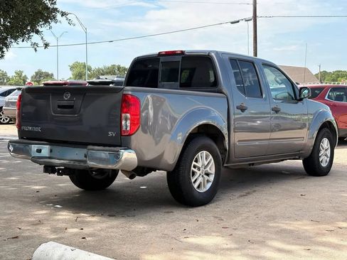 Used 2019 Nissan Frontier SV RWD image 3