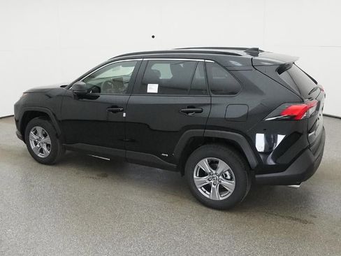 New 2025 Toyota RAV4 LE image 37