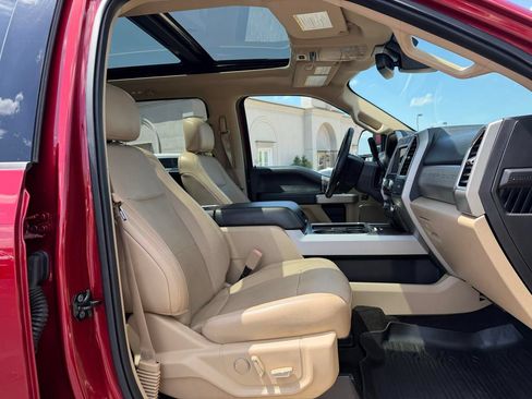 Used 2018 Ford F250 Lariat w/ Lariat Ultimate Package AWD/4WD image 16