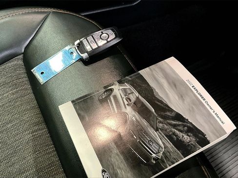 Used 2022 Ford Explorer Timberline image 34