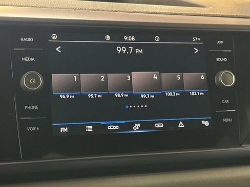 Used 2022 Volkswagen Taos SE image 23