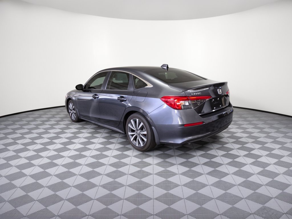 Used 2023 Honda Civic EX image 3