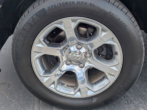 Used 2016 RAM 1500 Laramie AWD/4WD image 14