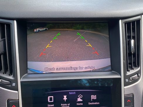 Used 2015 INFINITI Q50 Premium w/ Navigation Package RWD image 28
