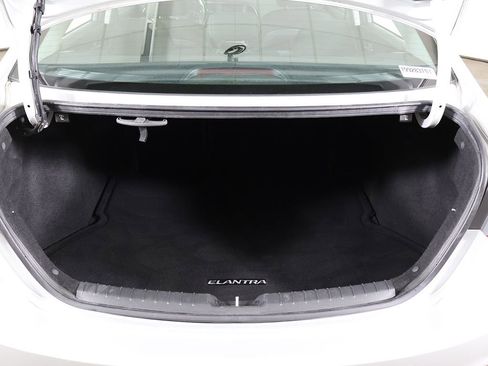 Used 2017 Hyundai Elantra Value Edition w/ Cargo Package image 19