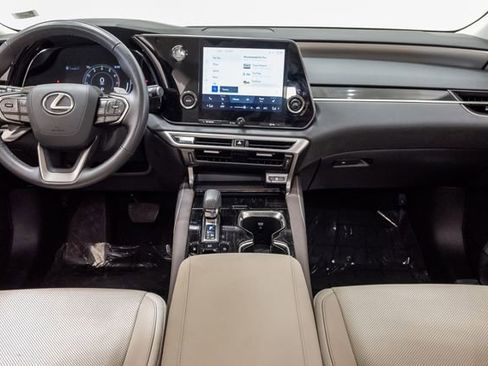 Used 2024 Lexus RX 350 FWD w/ Technology Package image 22