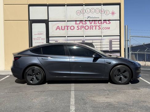 Used 2023 Tesla Model 3 Standard Range RWD image 6