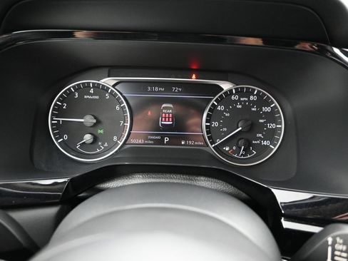 Certified 2024 Nissan Pathfinder SV image 15