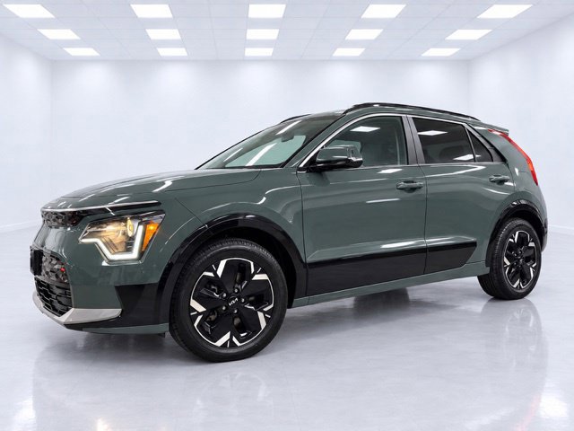 Used 2023 Kia Niro Wind w/ Wind Preserve Package FWD image 4