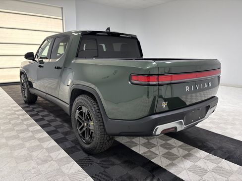 Used 2023 Rivian R1T Adventure image 3